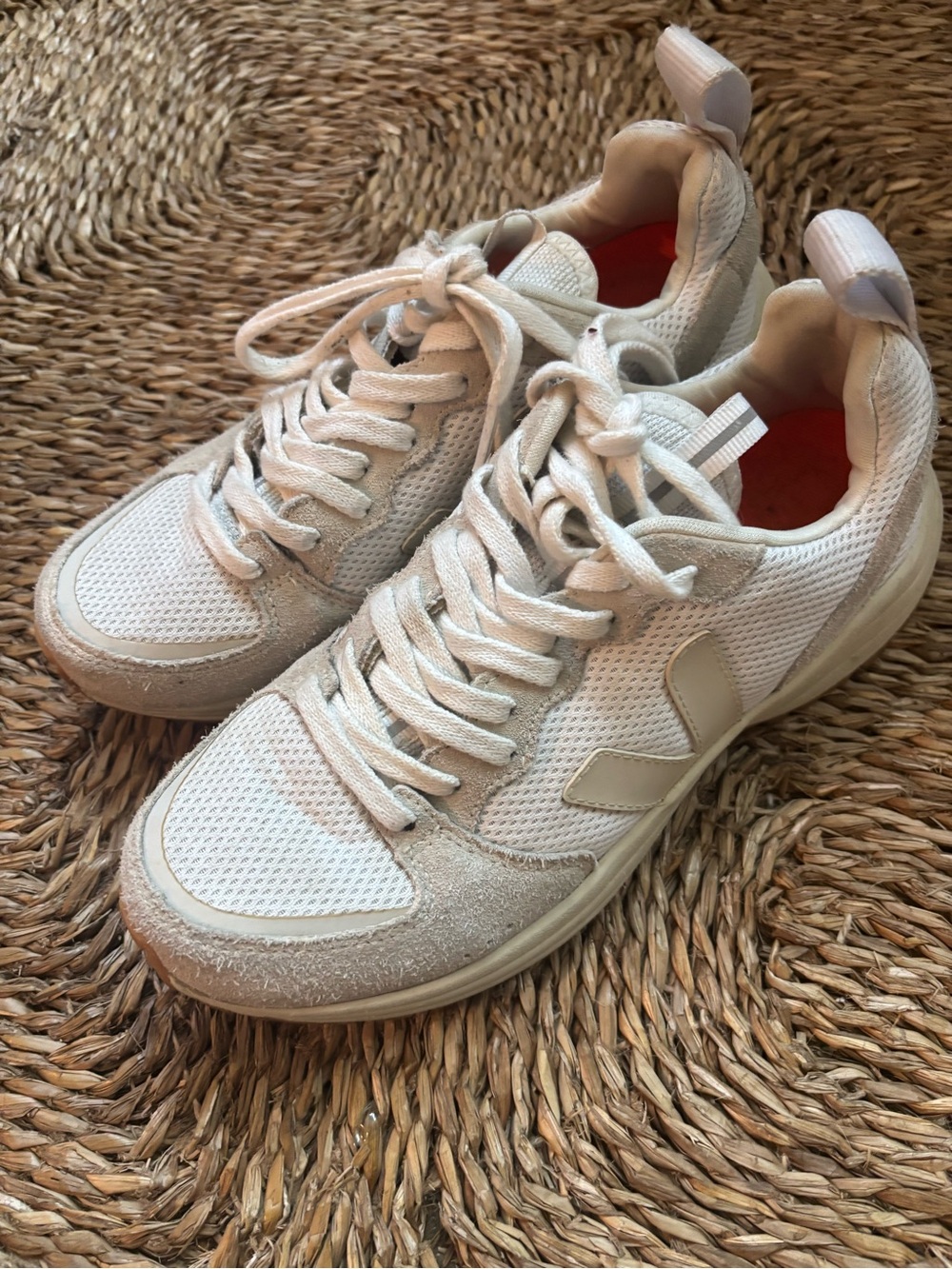 Veja Women's Sneakers in Off-White and Beige
